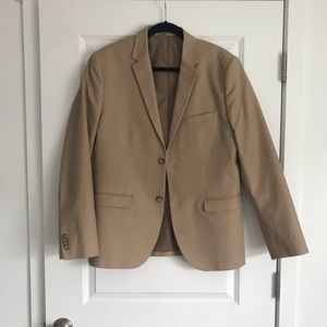 Men’s khaki suit
